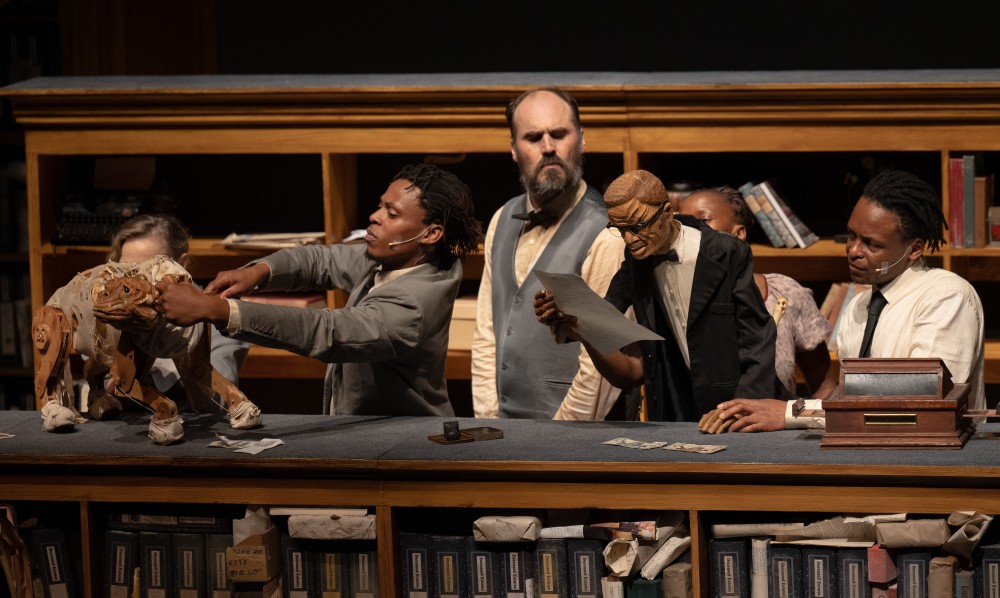 Photo_Faustus_in_Africa_Thalia_from_website.jpg